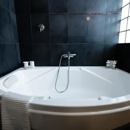 Guest house Aureliana With Pool Near San Peter