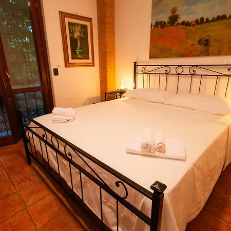 Guest house Aureliana With Pool Near San Peter Rome
